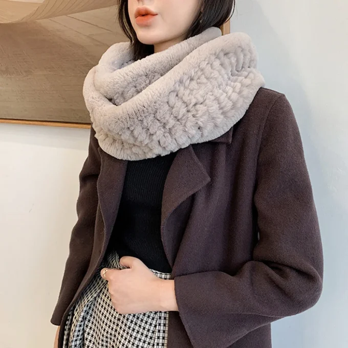 High Quality Fluffy Solid Color Winter Warm Fur Scarf Genuine Rabbit Fur Scarves for Women - Image 4