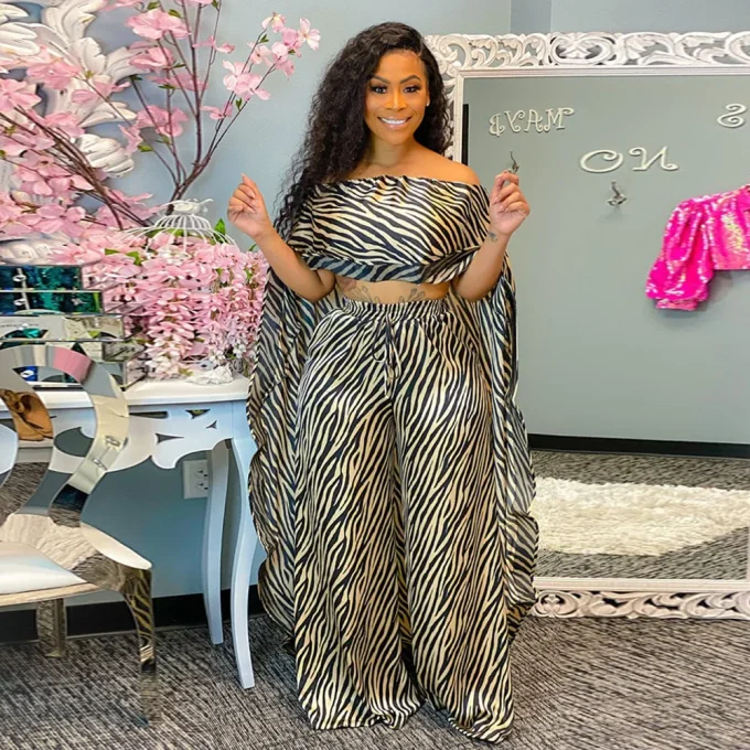 Fashion Plus-size Women's Striped Top and Wide-leg Pants Two-piece Set