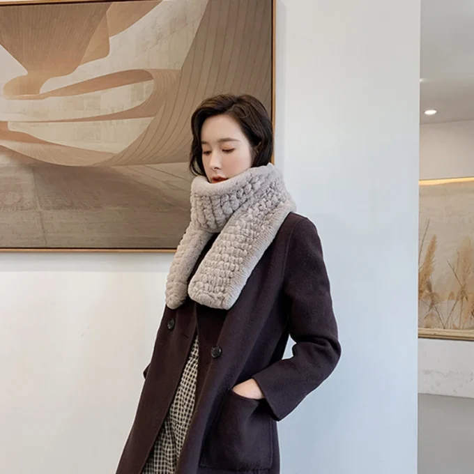 High Quality Fluffy Solid Color Winter Warm Fur Scarf Genuine Rabbit Fur Scarves for Women - Image 5